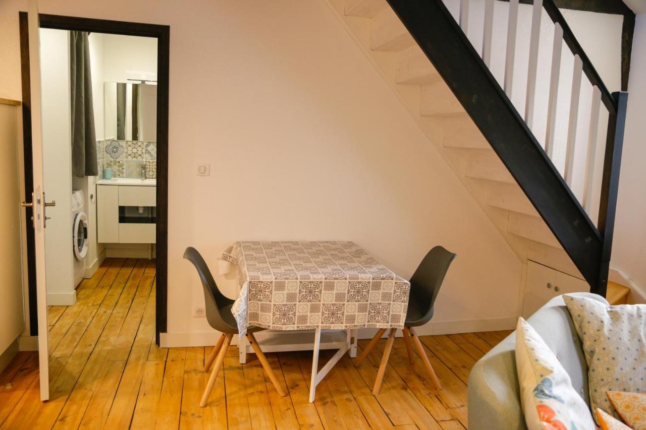 Duplex centre ville Saint-Flour  Extérieur photo