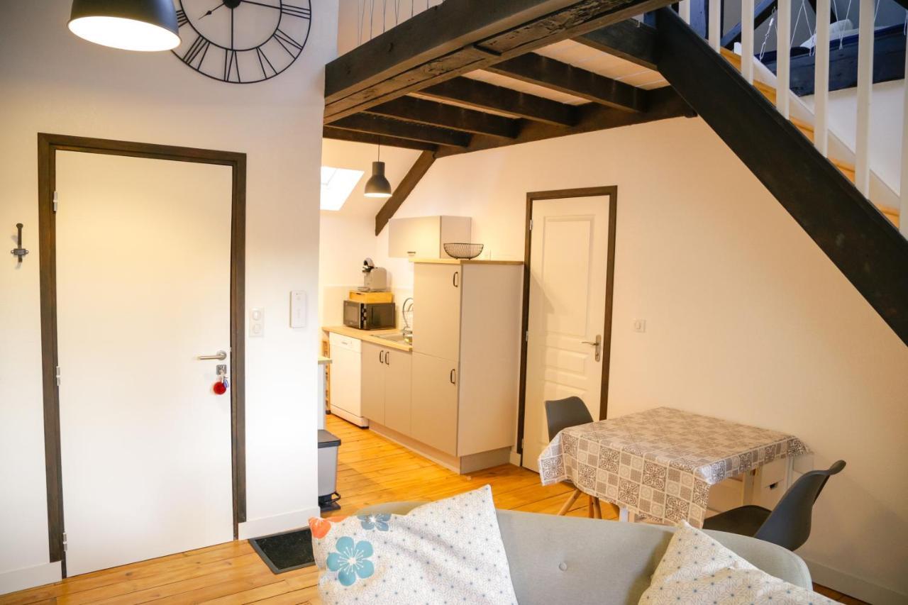 Duplex centre ville Saint-Flour  Extérieur photo